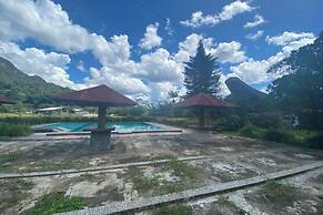 OYO 91073 Rantepao Lodge Near Patung Tedong Bonga