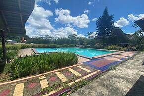 OYO 91073 Rantepao Lodge Near Patung Tedong Bonga