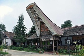 OYO 91073 Rantepao Lodge Near Patung Tedong Bonga