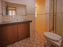 Collection O 91484 Lai Lai Apartment