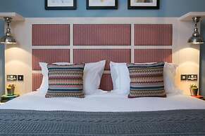 The Farmhouse at Mackworth