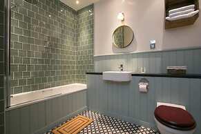 The Farmhouse at Mackworth