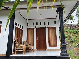 Gani Homestay