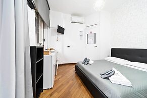 DANTE 138 CLASS ROOMS & APARTMENTS