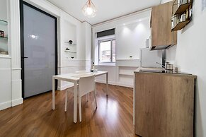 DANTE 138 CLASS ROOMS & APARTMENTS