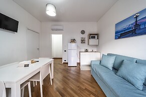 DANTE 138 CLASS ROOMS & APARTMENTS