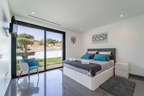 Villa das Amendoeiras