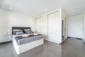 Villa das Amendoeiras