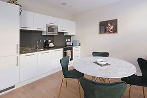 Dream Stays Bath - John Street