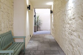 Dream Stays Bath - John Street