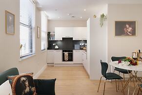 Dream Stays Bath - John Street