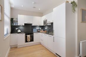 Dream Stays Bath - John Street