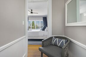 The Cove at Rockport Hotel