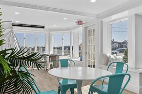 The Cove at Rockport Hotel