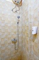 OYO Life 91957 Hotel Roda Mas 2