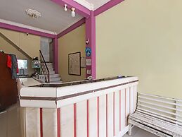 OYO Life 91957 Hotel Roda Mas 2