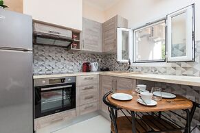 Fouki Studio lovely Ipsos beach getaway