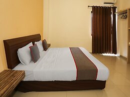 Super OYO Collection O 92130 Hotel Fiducia Kaji