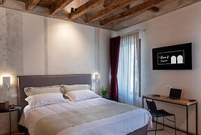 BURANELLI CHARME ROOMS