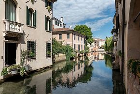 BURANELLI CHARME ROOMS