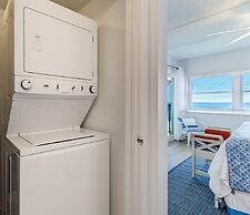 C5 Amelia South 2 Bedroom Condo by RedAwning