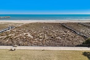 C5 Amelia South 2 Bedroom Condo by RedAwning