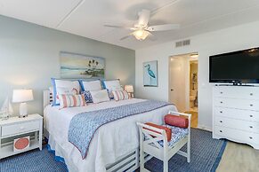 C5 Amelia South 2 Bedroom Condo by RedAwning