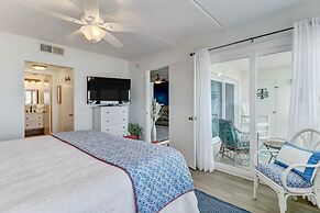 C5 Amelia South 2 Bedroom Condo by RedAwning