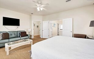 Villa De Palmas 5 Bedroom Home by RedAwning