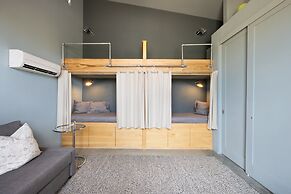 Jackalope Junction-pool, Hot Tub, Fire Pit, Bbq & Desert Views! 2 Bedr