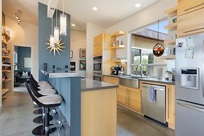 Jackalope Junction-pool, Hot Tub, Fire Pit, Bbq & Desert Views! 2 Bedr