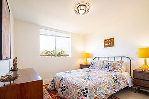 The Rockhopper - Hot Tub, Fire Pit & Walk To Downtown Jt! 4 Bedroom Ho