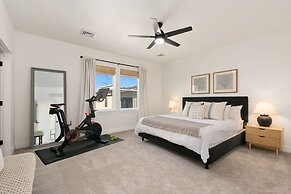 Coastal Chic Home near New Belgium & Old Town FC