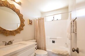 Sukha Life Retreat - Beautiful Views, Close To Jtnp W/hot Tub! 2 Bedro