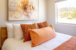 Sukha Life Retreat - Beautiful Views, Close To Jtnp W/hot Tub! 2 Bedro