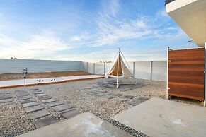 Sun Oro Joshua Tree - Hot Tub, Bbq, Fire Pit & Gameroom 2 Bedroom Home