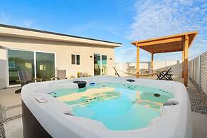 Sun Oro Joshua Tree - Hot Tub, Bbq, Fire Pit & Gameroom 2 Bedroom Home