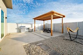 Sun Oro Joshua Tree - Hot Tub, Bbq, Fire Pit & Gameroom 2 Bedroom Home