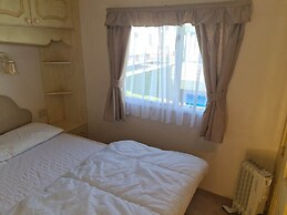 Caravan for Rent Coral Beach R2v7 Ingoldmells