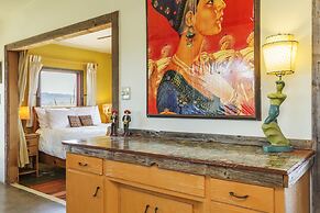 The Cabin Under The Stars - Hot Tub, Bbq And A Firepit 2 Bedroom Cabin