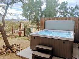The Cabin Under The Stars - Hot Tub, Bbq And A Firepit 2 Bedroom Cabin