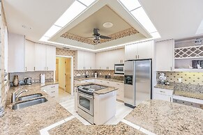 Lighthouse 1124 3 Bedroom Home by RedAwning