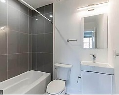 University City - Philadelphia 6 Bedroom Home by RedAwning