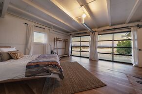 That Desert House - Hot Tub, Privacy & Desert Views! 3 Bedroom Home by