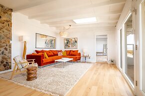 That Desert House - Hot Tub, Privacy & Desert Views! 3 Bedroom Home by