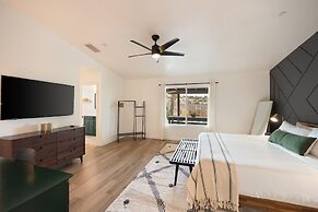 Alana House - Pool, Hot Tub, Bbq, Fire Pit + Walk To Hikes! 4 Bedroom 