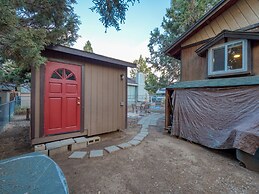 The Little Cabin That Could - Get Cozy In Big Bear 2 Bedroom Home by R