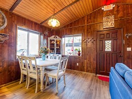 The Little Cabin That Could - Get Cozy In Big Bear 2 Bedroom Home by R