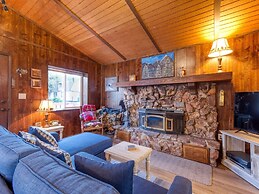 The Little Cabin That Could - Get Cozy In Big Bear 2 Bedroom Home by R