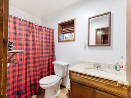 The Little Cabin That Could - Get Cozy In Big Bear 2 Bedroom Home by R